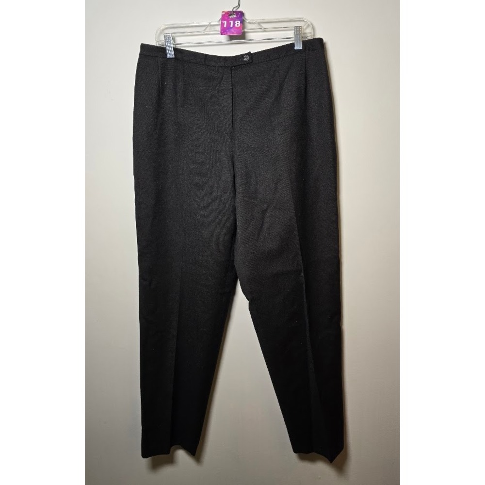 Harve Benard Womens Dress Pants Black 100% Wool Tapered Pleated Office Size 14
